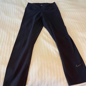 Women’s Nike dry fit leggings